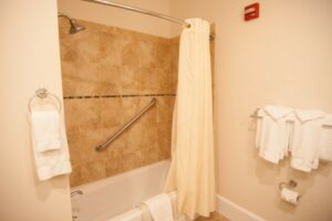 Bathroom with bathtub in a hotel in Ogunquit, Maine