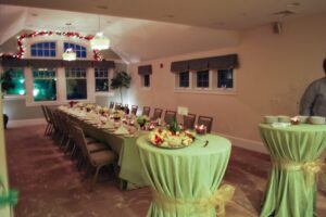 Photo of a wedding dinner and table setting in Ogunquit Maine..