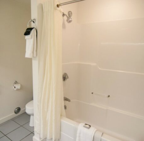 Bathroom with bathtub in a hotel in Ogunquit, Maine
